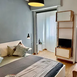 Cozy 3 Km Away From Duomo , Mediolan Włochy